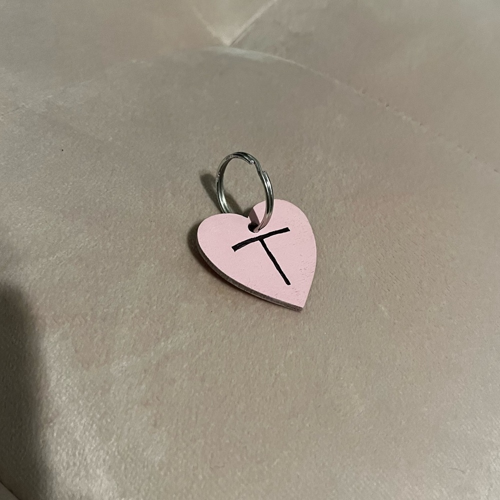 Customizable Heart Keychain 🩷